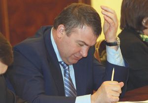 Законотворческая деятельность министра обороны Сердюкова не находит отклика в других силовых ведомствах