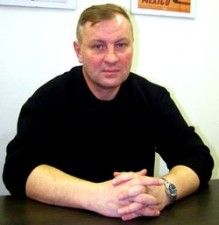 Полковник Юрий Буданов убит в центре Москвы. Первые версии и комментарии.